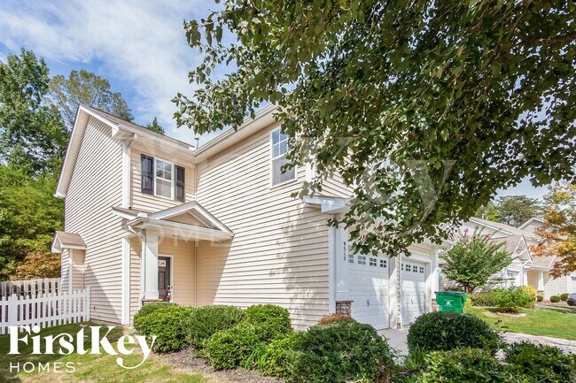 9515 Long Hill Dr in Charlotte, NC - Foto de edificio - Building Photo