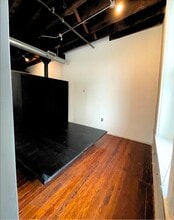 1000 S Charles St, Unit 204 in Baltimore, MD - Foto de edificio - Building Photo