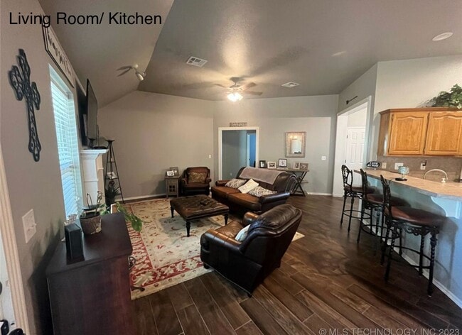 property at 12828 N 131st E Ave