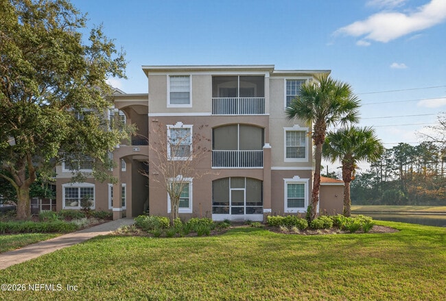 property at 10550 Baymeadows Rd