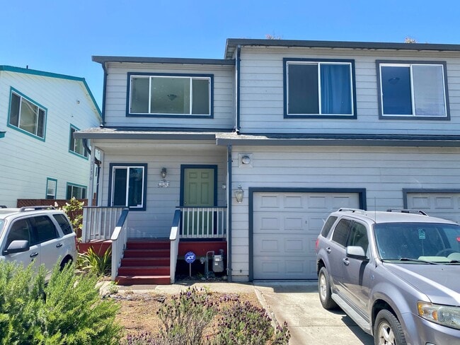 property at 3136 Lake Dr