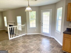 60 Spring Lake Terrace in Covington, GA - Building Photo - Building Photo