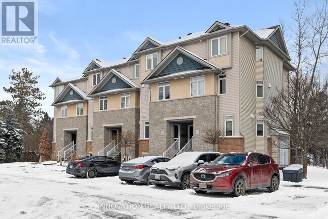 1032 Redtail Private in Ottawa, ON - Building Photo - Building Photo