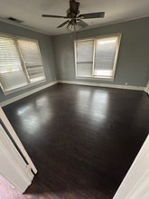 513 W Harrison St in Gilmer, TX - Building Photo - Building Photo