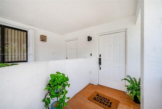9647 SW 138th Ave in Miami, FL - Building Photo - Building Photo