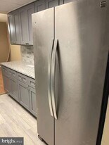 2628 Welsh Rd in Philadelphia, PA - Building Photo