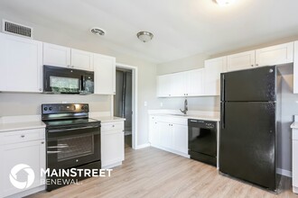 3775 Abington Ave S in St. Petersburg, FL - Building Photo - Building Photo