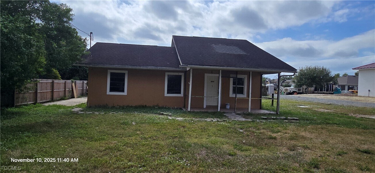 12104 Suncrest Ln in Bonita Springs, FL - Building Photo