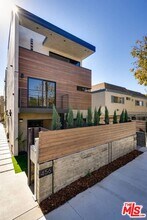 456 S Venice Blvd in Los Angeles, CA - Building Photo - Building Photo