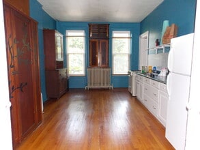 78 Dove St in Albany, NY - Foto de edificio - Building Photo