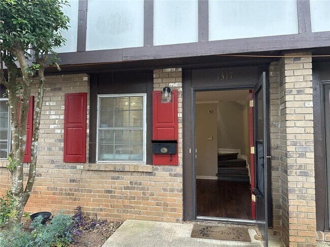 property at 1317 Kingsgate Dr