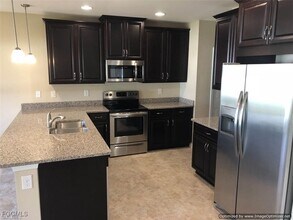 3820 Tilbor Circle in Ft. Myers, FL - Building Photo - Building Photo