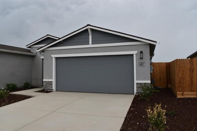 4527 Isabel Ct in Merced, CA - Building Photo - Building Photo
