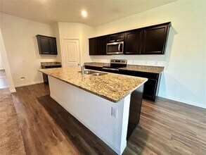 5301 Northfield Dr in Fort Worth, TX - Building Photo - Building Photo