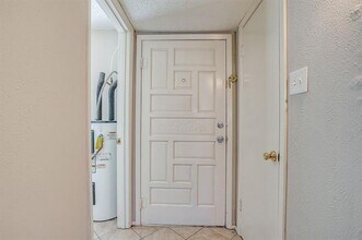 3400 Sanguinet St in Fort Worth, TX - Building Photo - Building Photo