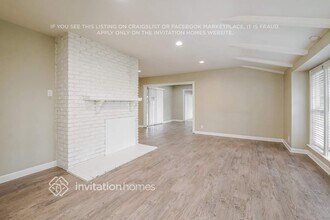 17363 Saticoy St in Los Angeles, CA - Building Photo - Building Photo