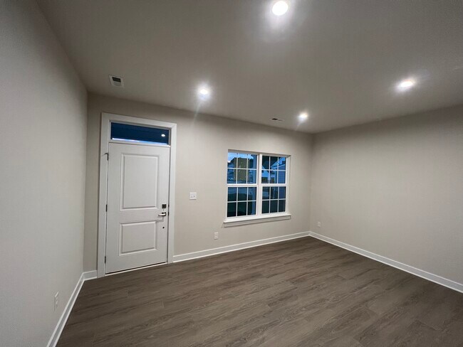 807 Autumn Sage Dr in Indian Trail, NC - Building Photo - Building Photo