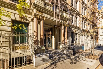 4-6 W 108th St in New York, NY - Building Photo - Building Photo
