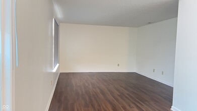7539 Firecrest Ln in Indianapolis, IN - Building Photo - Building Photo