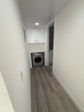 131 N Richmont Dr in Anaheim, CA - Building Photo - Building Photo