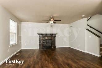 913 Carpathian Dr in Lake St. Louis, MO - Building Photo - Building Photo