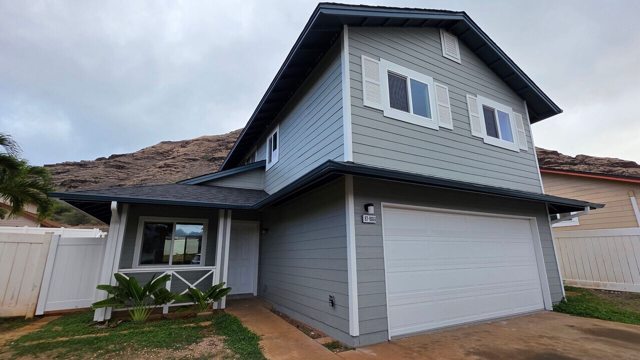 87-1009-1009 Huamoa St in Waianae, HI - Building Photo