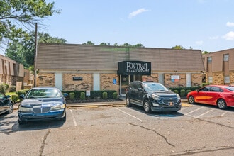 Fox Trail Apartments in Shreveport, LA - Building Photo - Building Photo