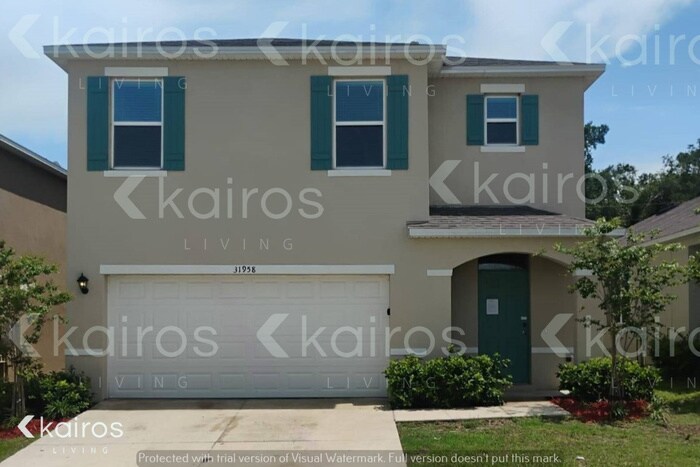 31958 Katelin Cir in Leesburg, FL - Building Photo