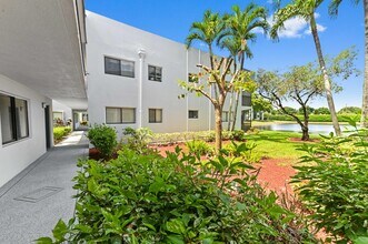 15054 Ashland Way in Delray Beach, FL - Building Photo - Building Photo