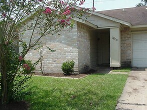 6333 Northway Dr in Houston, TX - Building Photo - Building Photo