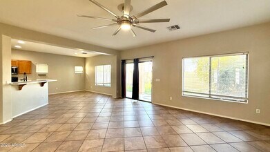 9012 W Hess St in Tolleson, AZ - Building Photo - Building Photo