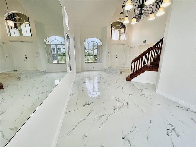 11041 Harbour Springs Cir in Boca Raton, FL - Building Photo - Building Photo