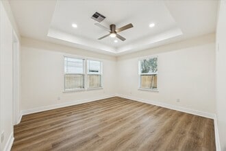 903 E 37th St in Houston, TX - Building Photo - Building Photo