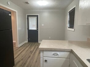 2117 Upper Dr in Pearl, MS - Building Photo - Building Photo