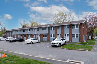 Park East Townhouses Apartments