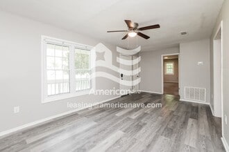 933 Tyler St in Pearl, MS - Building Photo - Building Photo