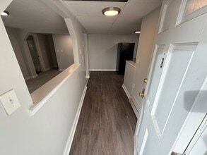 37 Thompson Street in Concord, NH - Foto de edificio - Building Photo