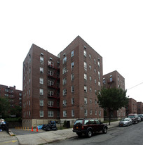 91-32 195th Pl Apartments