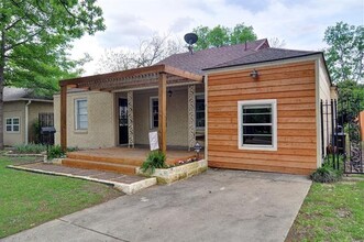 2713 W Bewick St in Fort Worth, TX - Building Photo - Building Photo