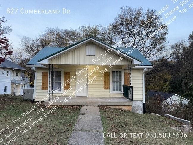 827 Cumberland Dr in Clarksville, TN - Building Photo - Building Photo
