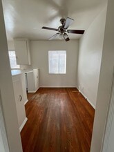 2444 Oak St, Unit C in Santa Monica, CA - Building Photo - Building Photo