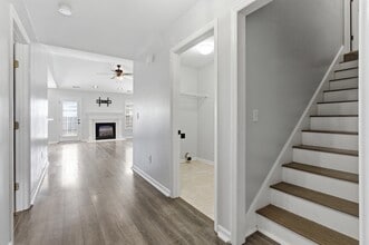 127 Bermuda View in New Bern, NC - Building Photo - Building Photo