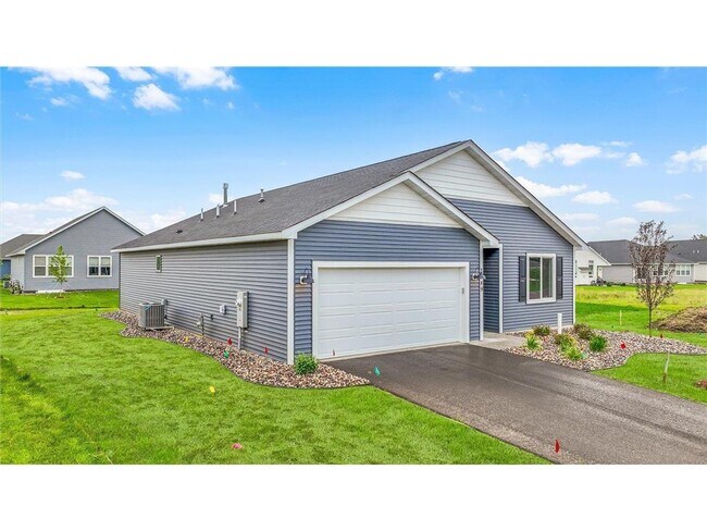 2149 Westpointe Dr in Hastings, MN - Building Photo - Building Photo