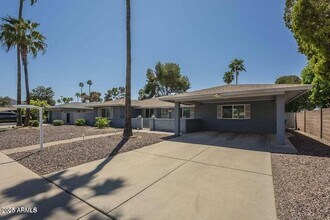 10844 N 37th St in Phoenix, AZ - Building Photo - Building Photo