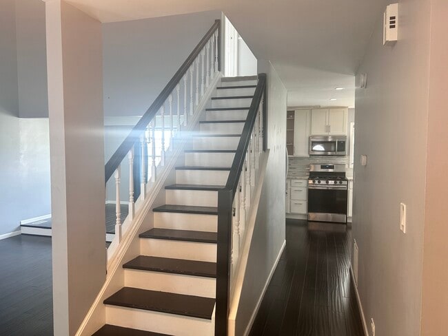 646 White Ct in Gurnee, IL - Building Photo - Building Photo