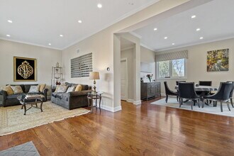 9127 Menard Ave in Morton Grove, IL - Building Photo - Building Photo