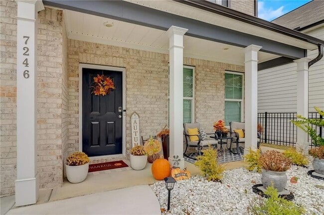 7246 Gladstone Cir in Stonecrest, GA - Building Photo - Building Photo