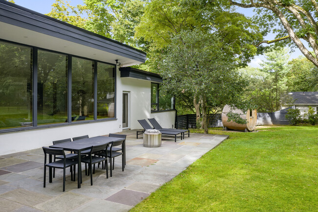 100 Judson Ave in Dobbs Ferry, NY - Building Photo - Building Photo