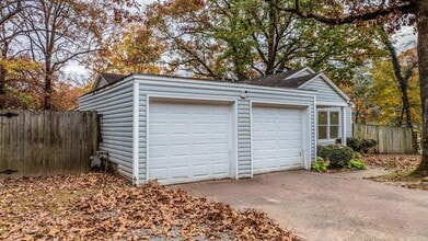 7023 H St in Little Rock, AR - Foto de edificio - Building Photo