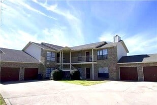 5012 Winder Ct in North Richland Hills, TX - Building Photo